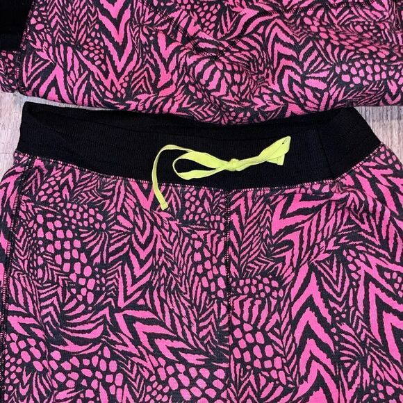 Steve madden Pink Black geometric pattern sleep set sz M - Picture 5 of 7